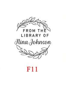 Personalisierter Buchprägestempel (1 Stück), individueller Buchprägestempel, Prägestempel "Aus der Bibliothek", Geschenk für Bücherliebhaber, Bibliotheksprägestempel, Logoprägestempel, personalisierter Hochzeitsprägestempel, Papierprägestempel, Valentinstagsgeschenk, Handprägestempel, multifunktional, dekorativ, wiederverwendbar, modern, bunt, niedlich, Vintage, Cartoon, Kawaii, individuell, personalisiert, einzigartig, maßgeschneidert, für Mitarbeiter, Kunden, Studenten, für Büro/Arbeit/Schule, Bürodekoration