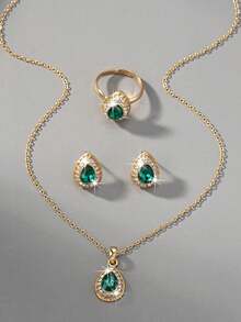 Bijoux élégants : Bagues, colliers et boucles d'oreilles en forme de larme avec rubis, ornés de décorations en cristal scintillant - Un accessoire de style vintage pour les occasions formelles et le port quotidien étincelant - Multicolore - Voir 11