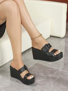 Giày sandal đế xuồng cao gót cho nữ, kiểu dáng mới mùa xuân/hè, đế dày, quai cài đơn giản, màu đen, dễ mang, giày lười đế xuồng cao gót cho nữ, giày thời trang mùa hè mũi tròn đế dày dập nổi, giày cỡ lớn đa năng cho nữ, giày dự tiệc thời trang màu đen. - màu đen - Xem 11