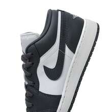 Nike Giày bóng rổ AIR JORDAN 1 LOW (GS), đệm lót, dành cho thanh thiếu niên, thích hợp cho tập luyện và thi đấu thực tế, 553560-044 - Xám sắt/Trắng đỉnh - Xem 7