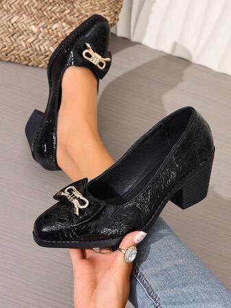 Svarta platåloafers med rosettdekor för kvinnor, retroskor med tjock sula för vår/höst, lämpliga för utomhusbruk och pendling