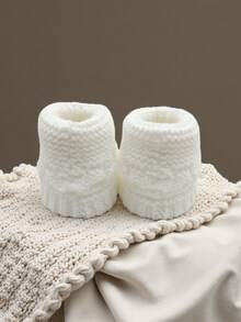 1双手工编织婴儿鞋，花卉图案，白色婴儿床鞋 - 紅色 - 查看 7