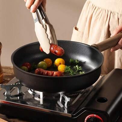 1pc Black Titanium Non-Stick Frying Pan Set, Cross-Textured Non-Stick Pan, Household Frying Pan Suitable For Pancakes, Omelets And Steaks, Lightweight, Suitable For Induction Cooktop, Coated, Easy To Clean