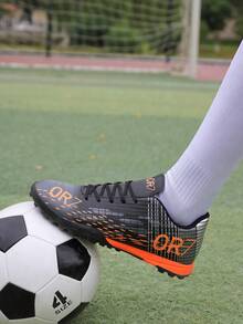 New Men's Low-Top Anti-Slip TF Cleats Soccer Shoes For Match, Training, Outdoor Grass Field