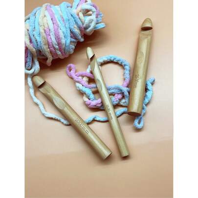 大号竹制白色钩针，15/20/25毫米粗毛线编织工具，符合人体工程学的手柄设计，可缓解关节炎和手部疲劳。