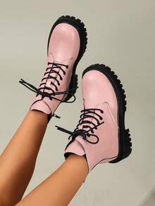 Bottes de mode à lacets à bout rond, patchwork. Bottes de cheville pour femmes au style vacances avec semelle épaisse. Bottes décorées de boucles rétro - Rose bonbon - Voir 3
