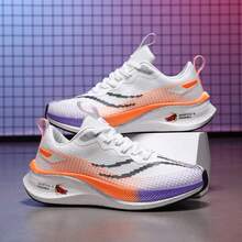 Zapatillas de running ultraligeras y acolchadas, transpirables para hombres, zapatillas deportivas y casuales con placa de carbono profesional, para la temporada de primavera - blanco morado - Ver 1