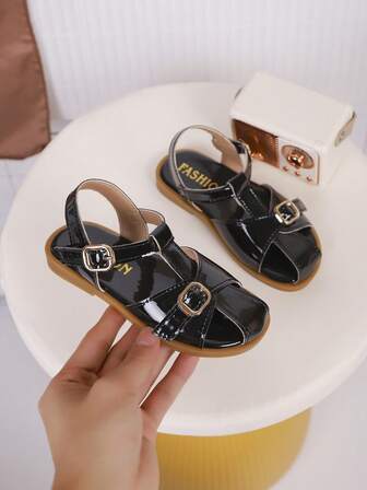 Children's Fashionable Outdoor Slippers, Flat-Topped Summer Sandals, New Beach Shoes, Highly Favored By Girls