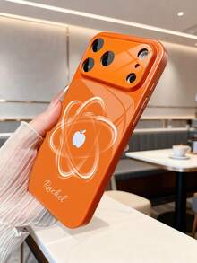 1 pieza Funda personalizada con nombre para iPhone 17, con patrón de modelo de estructura atómica, material de vidrio de titanio naranja, compatible con iPhone 17 Pro Max/16 Pro Max/15 Pro/14 Plus/13 Pro Max, accesorio adecuado para familia, amigos y parejas - Naranja - Ver 3