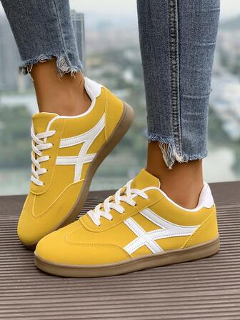 Yellow Flat Casual Sports Shoes Lace-Up Trainers Leather Sneakers, Versatile School Style, Slip-On Comfortable Casual Shoes For Spring/Autumn, Elegant Leisure Fashion Running Shoes