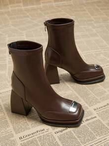 Giày bốt cao gót đế dày kiểu dáng châu Âu & Mỹ mới, thanh lịch dành cho nữ mùa thu/đông 2025, mũi vuông, thích hợp cho mùa thu/đông. - màu nâu - Xem 4