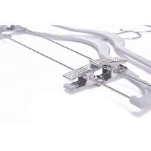 Quality Plastic 20-Pack Non Velvet Non-Flocked Thin Compact Coat Hangers With Metal Clips For Skirts Pants Blouses 360 Swivel Hook (Gray, 20),Gray - 灰色的 - 查看 10