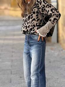 Women Casual Autumn And Winter Crew Neck Lace Splicing Leopard Print Jacquard Knitted Sweater Sleeve Button Design Knit Top Daily Commuter Versatile Pullover,Business Casual Woman,Going Out Outfits,Going Out Tops Women ,Business Casual Woman, Leopard Graphic Sweater Women,White Lace Sweater,Leopard Print - Multicolor - View 2