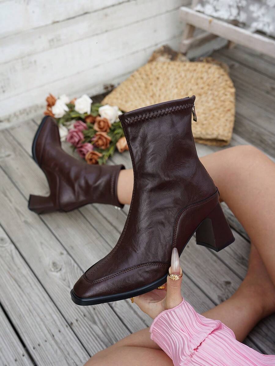 Women's French Versatile Ankle Boots, New Autumn/Winter Chunky Heel Zipper Back Fashion Ankle Boots, Size Runs Large, Suggest Ordering One Size Down