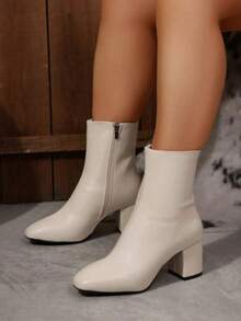 Jenner Inspired Square Toe High Shaft Tall Boots, Leather-Look, Thick Heel, Slim Fit, Warm Lining, Women Autumn/Winter Riding Boots - 白色 - 查看 2