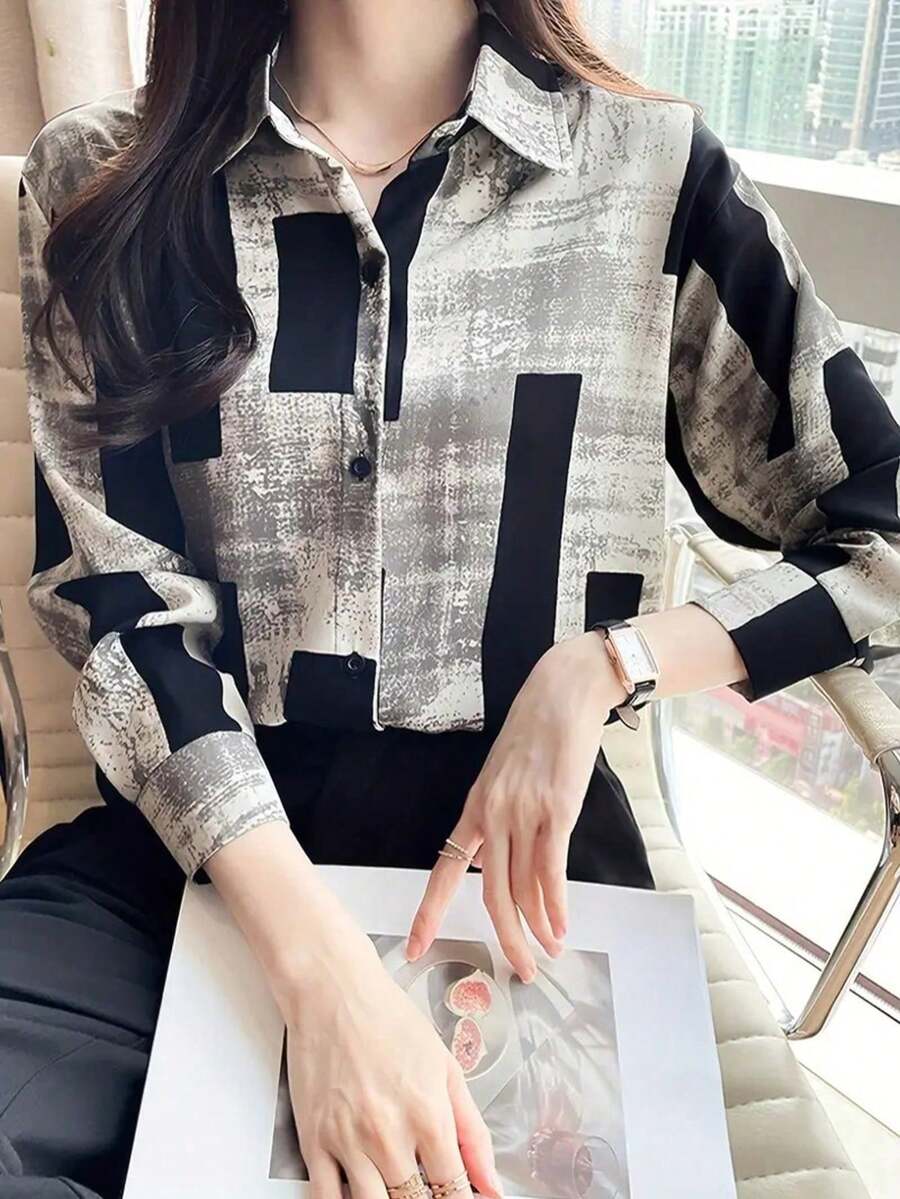 女士休闲几何印花单排扣宽松衬衫,适合度假和春季穿着 - 彩色 - 查看 1