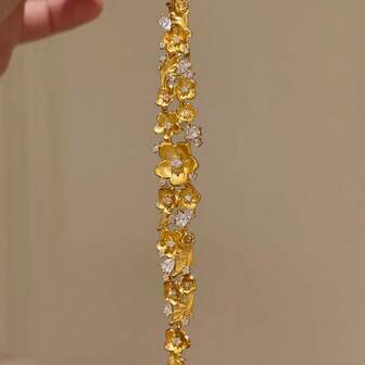 1件女士复古硬币造型18K镀金锆石手链