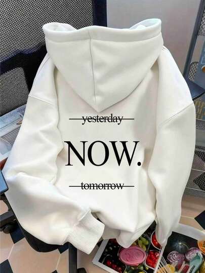 sweat-shirt à capuche thermique imprimé de lettres décontracté pour femmes. Convient pour la course, la détente, les rassemblements, les fêtes, etc. Saison automne/hiver