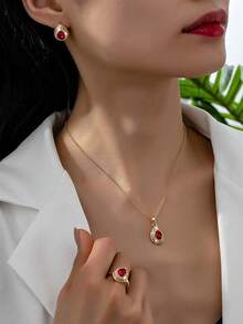 Bijoux élégants : Bagues, colliers et boucles d'oreilles en forme de larme avec rubis, ornés de décorations en cristal scintillant - Un accessoire de style vintage pour les occasions formelles et le port quotidien étincelant - Multicolore - Voir 4