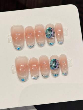 10 piezas de pegatinas para manicura francesa de color sonrosado, uñas postizas de cobertura completa de longitud media ovalada, suaves y dulces, manicura francesa con purpurina azul fina asimétrica, decorada con grandes gemas azules y rhinestones, de alta calidad, exquisita manicura de boda, uñas postizas de cobertura completa, sencillas, versátiles, lujosas y elegantes