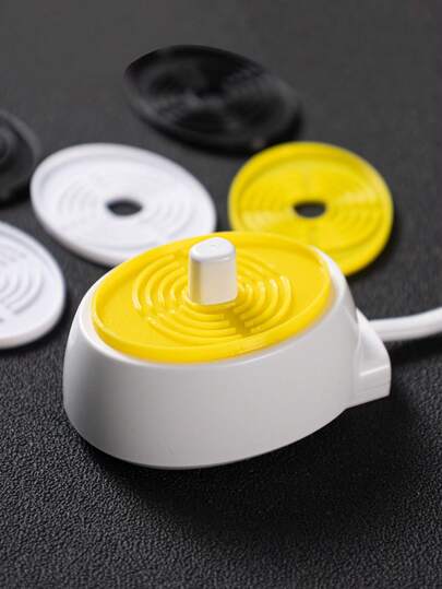 1/2/4 st laddningsmatta för eltandborste, hård dräneringsmatta, lämplig för eltandborste, förhindrar rester och fläckar, utformad för att samla upp kvarvarande fukt och hålla laddaren ren och hygienisk. En praktisk laddningsmatta för eltandborste.