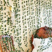 1/4件套人造尤加利花环，白色花朵，5.9英尺/180厘米银色尤加利叶满天星花环，仿真绿植花环，适用于婚礼、派对、壁炉、桌旗、家居装饰、房间装饰、浴室装饰、办公室装饰、卧室装饰、夏季装饰 - 綠色 - 查看 5