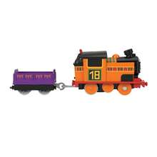 Mattel 托马斯和朋友 TrackMaster 电池驱动玩具火车，锌合金材质，兼容其他火车，压铸金属，适合 3 岁及以上学龄前儿童角色扮演游戏 - Nia - 查看 2