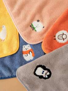 高级珊瑚绒毛巾套装 - 三件套浴室毛巾，柔软舒适，亲肤透气，加固缝线，不易褪色，可机洗，是居家、客房的理想之选，也是乔迁新居的完美礼物。