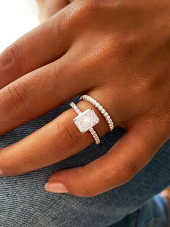 2枚S925纯银立方氧化锆戒指套装，奢华新娘结婚订婚戒指，适合日常佩戴、旅行、派对叠戴，送给爱人、朋友、伴娘的礼物，女士珠宝