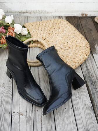 Botas de tobillo de estilo francés versátiles para mujer, tacón grueso, cremallera trasera, botas cortas de moda para otoño/invierno, el tamaño es grande, se sugiere pedir una talla menos