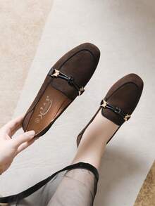 Mengshangli 女士平底套脚乐福鞋，休闲皮革船鞋，英伦风 - 巧克力棕 - 查看 3