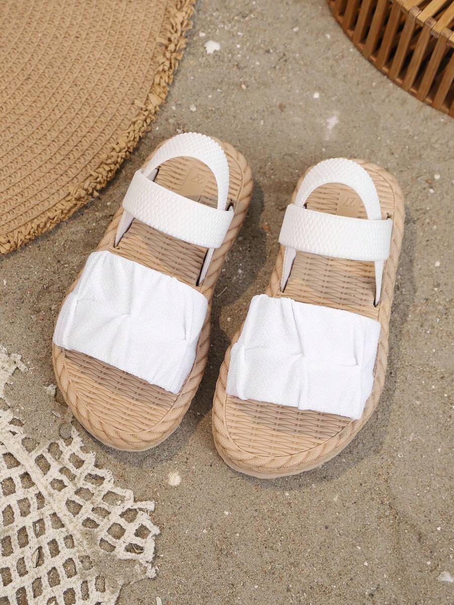 1 Pair White Soft & Lightweight Pleated Strap Elastic Criss-Cross Closed Toe Flat Sandals, Casual Roman Beach Shoes Suitable For Boys & Girls, Spring/Summer - White - View 1