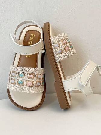 Zapatos de princesa de verano con punta abierta, con encaje y lentejuelas, dulces y frescos, con bordados coloridos y detalles de lunares, suaves y llamativos, una opción ideal para niñas pequeñas