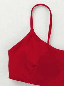 Set Bikini Wanita Terbaru Musim Panas Gaya Liburan Pantai Eropa dan Amerika Elegan Seksi Warna Merah Polos Tanpa Punggung dengan Tali Pengikat - Merah - View 4