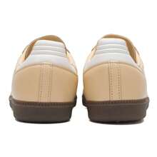 Adidas Originals 男女通用休闲鞋，中性运动鞋，SAMBA OG 滑板鞋，低帮舒适轻便通勤步行鞋，旅行简约复古慢跑健身运动鞋，JR0914 - 岩層沙暴土/亮白/樹脂黃 - 查看 4