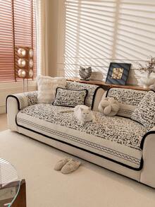 1 Vỏ đệm ghế sofa nhung mềm đơn giản và thời trang, Bảo vệ ghế sofa phong cách Châu Âu sang trọng thanh lịch, Chống trượt, Chống bụi, Chống trầy xước, Thích hợp cho phòng khách, phòng ngủ, văn phòng, câu lạc bộ, tiệc tùng, ghế sofa 1-4 chỗ, ghế sofa hình chữ L, mùa thu/đông - Xám - Xem 6