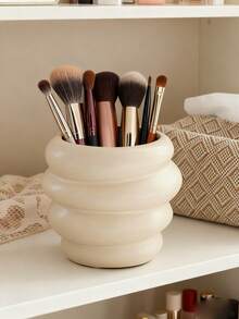 1 Piece Milky White Honey Jar Shaped Resin Makeup Brush Holder With Asymmetrical Relief On The Surface, Multifunctional Desk Decoration, Mini Ceramic Vase And Storage Box For Living Room, Bedroom And Office,Room Decor - Multicolor - View 2