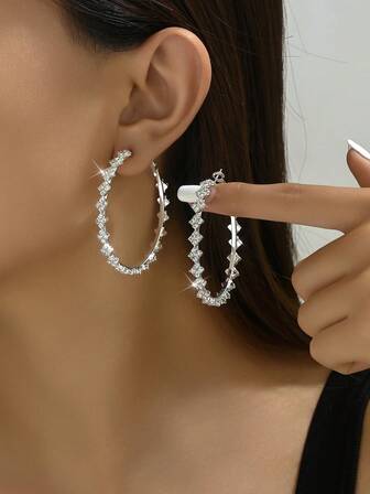 1 par trendiga geometriska strassrunda örhängen för kvinnor, sexiga avslappnade semesterfödelsedagsfestkläder