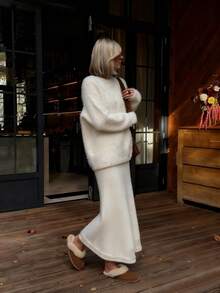 Vivid Style Women's Fashion Premium Series: Effortlessly Create A Distinctive Look, Soft & Comfortable Knit Sweater And Midi Skirt 2 Pieces Set, Suitable For Christmas, Christmas Sweater, New Year, New Year Outfit, New Year Clothing