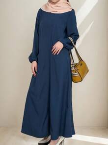优雅的阿拉伯风格编织连衣裙，主教袖，圆领，不对称设计细节 - 藍色 - 查看 4