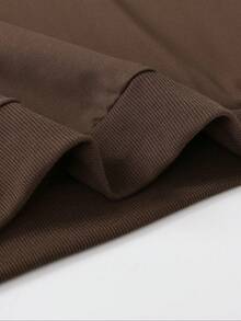 1件男童“BE KIND”字样圆领卫衣，舒适百搭，适合春秋季街头漫步，个性风格 - 棕色 - 查看 5