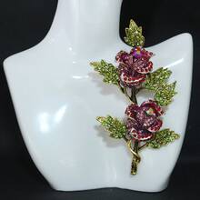 Vintage Brooch – Stylish Jacket & Clothing Accessory, Elegant Pin For Women - Pink - View 12