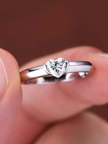 XUJIA 1pc 0.5 Carat Moissanite Ring, Women's 925 Sterling Silver, D-E Color, VVS1 Clarity, Round Or Heart Cut Single Stone, Engagement, Anniversary, Wedding Ring, Jewelry Gift For Her - Silver - View 4