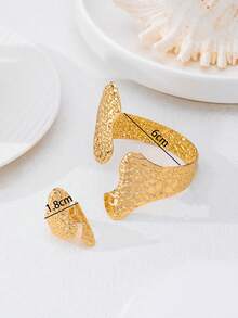 1 Set Creative Asymmetric Hammered Texture Bangle & Ring Jewelry Set, Fashionable European & American Style Accessories For Women - Yellow Gold - View 3