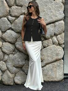 Áo khoác cardigan dệt kim không tay cổ tròn màu đen cài nút dành cho nữ của FOR BEAUTY, kiểu dáng ôm sát, phong cách công sở thời trang, phù hợp cho mùa tốt nghiệp và năm mới. - màu đen - Xem 4