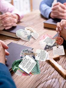 Vintage Prayer Scene Decor,Mini Prayer Quilts With Cross Heart Pocket & Scripture Cloth Panels - Christian Sympathy Gifts For Women, Mothers Day, Baptism, Hospital Visits - Religious Faith-Based Keepsake Pack With Inspirational Bible Verses, Vibrant Fabric Design