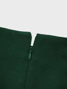 两件套优雅简约假日派对通勤商务套装，女士秋季套装，抹胸露脐上衣和修身中长裙 - 墨綠色 - 查看 9