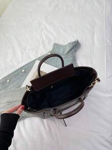 2025 Winter New Fashion Versatile Large Capacity Shoulder Diagonal Crossbody Bag, High-End Commuter Tote Bag - Multicolor - View 9