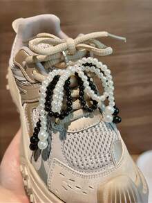 1 件欧式韩式仿珍珠蕾丝蝴蝶结鞋夹，时尚百搭 DIY 可拆卸鞋饰，甜美可爱，完美礼物