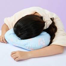 Miniso 三丽鸥肉桂狗便携式充气U型枕 - 亲肤PVC面料，卡通印花，办公通勤及长途旅行颈枕（1个） - 藍色 - 查看 7